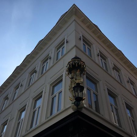 ホテル アントワープ ビジネス スイーツ アントウェルペン エクステリア 写真